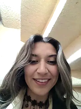 [10 Mar 10:39] Spy Show - Isabella_Varella 캠 모델의 동영상