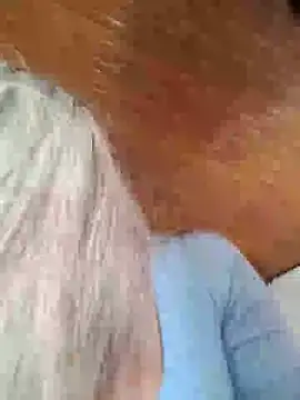 [28 Jul 09:50] Private Show - Isabella_Varella 캠 모델의 동영상