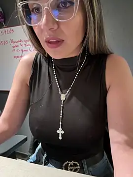 [6 Nov 13:41] Spy Show - Isabella_Varella 캠 모델의 동영상