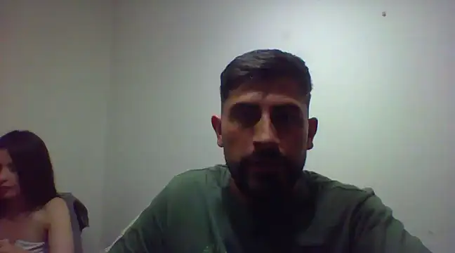 pussy lambida - video by reyalad_cami cam model