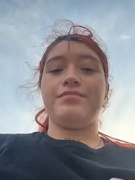 riding a big cock 🤪 - Vídeo de Karina_Leon, modelo de vídeos