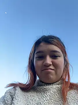 fucks and feet in the open air 😈 - Vídeo de Karina_Leon, modelo de vídeos