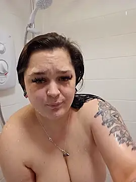 Shower Stream💦 - video by Saucy-Serenity cam model