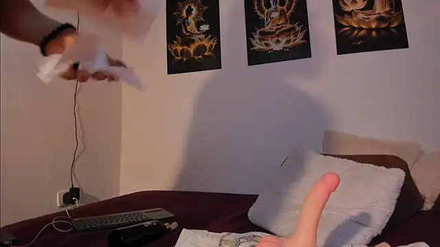 A long delicious fucked - video by victoriacooper21 cam model