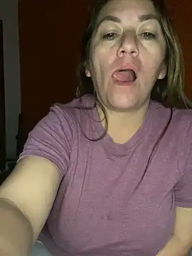 playing with my pussy and showing a big squirt💥 - video by SCARLET-20 cam model