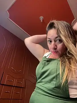 putting my fingers in my delicious pussy💦 - video by SCARLET-20 cam model