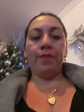 licking my dirty socks - video by SCARLET-20 cam model