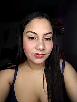 Farts👅 - video by esmeralda_jadees cam model