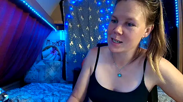 dildo fuck in multiple positions. inc roleplay! - video CallMeMaria kameramallilta