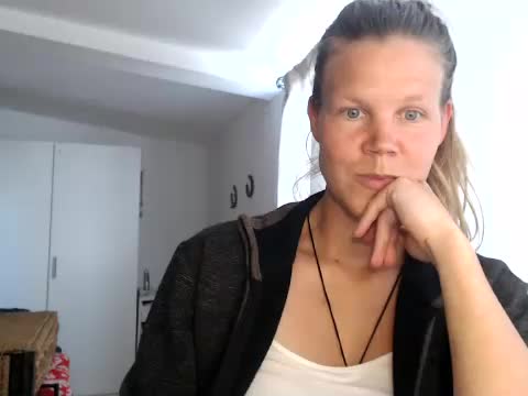 clit play to orgasm - ক্যাম মডেল CallMeMaria-এর ভিডিও