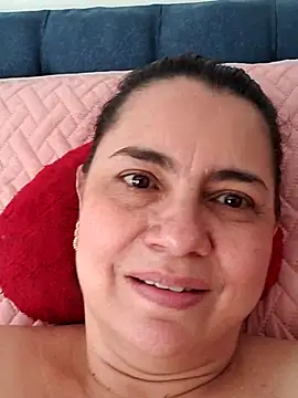 Mojadita 😋 - video michellrodriguez kameramallilta