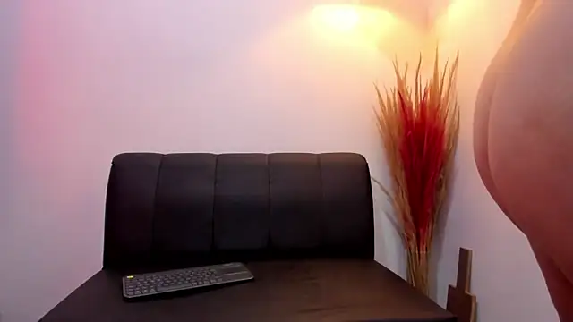 [4 Jun 15:41] Private Show - vidéo du modèle de showcams Maturecouple1