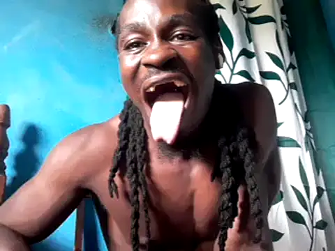 [8 Jun 12:06] Private Show my longue tongue 👅 ♥ - video di King_Blacks modella di cam