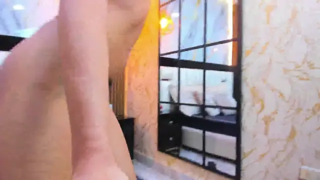 naked and fuck - video by CamilaJohnston cam model