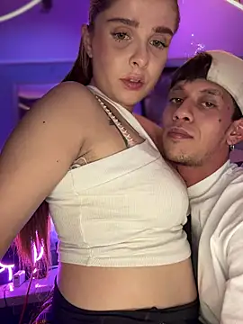 Me encanta montarme en mi mejor amigo - clip cu LoganPeny model videochat