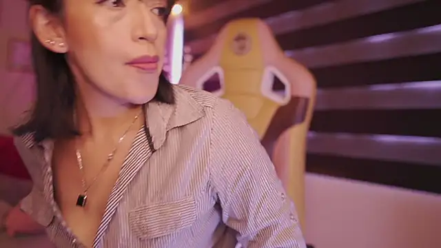 Private Show Mouth open - video by Madison_Mayer cam model