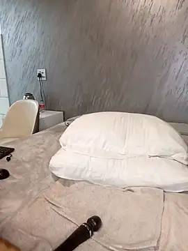 riding dildo n anal - video by Hotytoty26 cam model