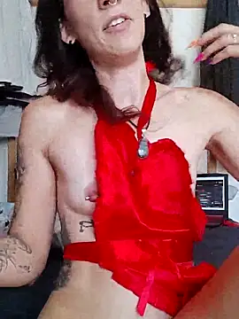 [4 Jul 13:21] Private Show - vídeo de Mymycha34 modelo de câmara