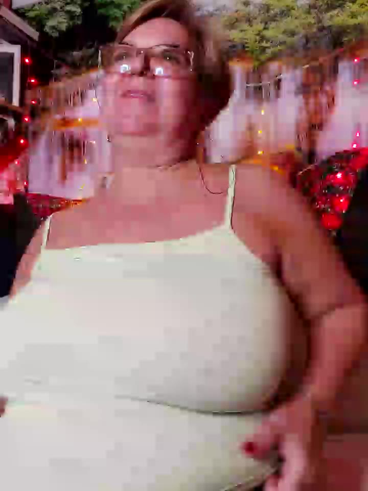 Anal show - ক্যাম মডেল QueenPammy1-এর ভিডিও