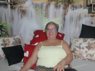 [28 Oct 18:56] Private Show - ক্যাম মডেল QueenPammy1-এর ভিডিও