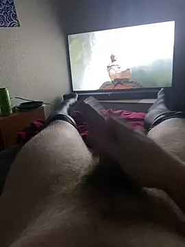 [15 Jun 00:23] Public Show - video by yves24Post cam model