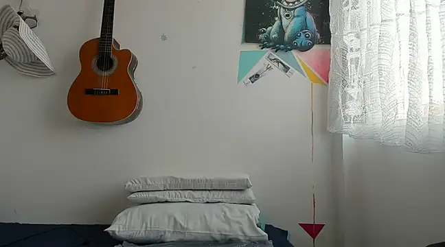 Crema en el coño - video av DulceLorrainexx cam model