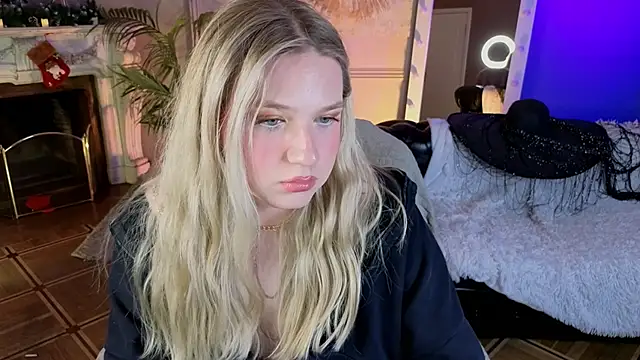 Ur Cute cum so close camera