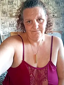 Titty play and bending over in my Private Show😈 - video by MissQueenBeex cam model