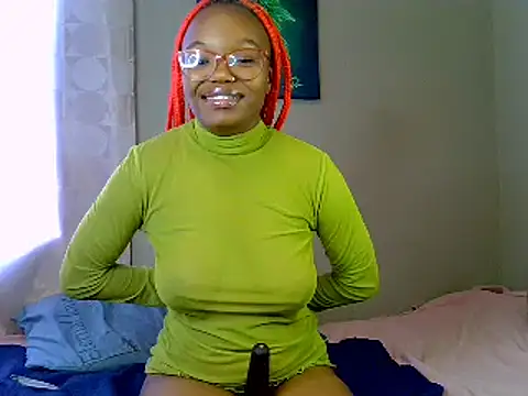 [25 Mar 10:47] Private Show - video by YummyMelanin117 cam model