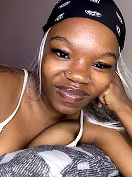 Squirt,cream and tasting cum - video by YummyMelanin117 cam model