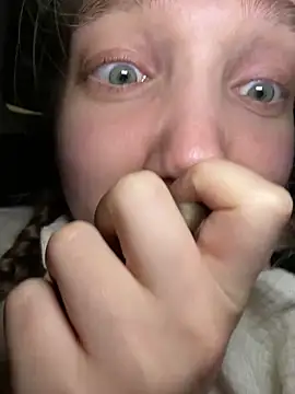 🦈cum naked behind UBER driver🦈 - part of ticket show－カメラキャストのbambi_luの動画