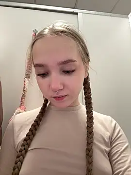 🌮stip naked in public toilet🌮 - pvt - video by bambi_lu cam model