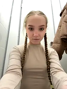 👾full naked + open door👾 - private show - video by bambi_lu cam model