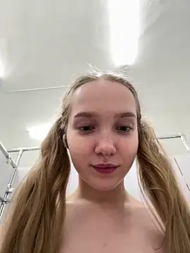 ☔squirt full naked into urinal in men's toilet☔ - pvt - video by bambi_lu cam model