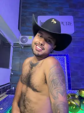 You would like party pool with me? 🤍☁️