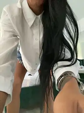 [14 Jun 07:41] Private Show