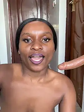 RIDING n FISTING - video by Lil-shawrie cam model