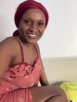 Fkn huge squirt💋 - video by Lil-shawrie cam model