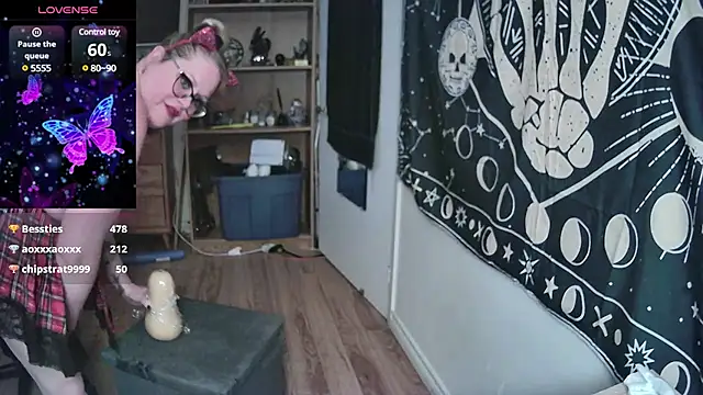Squash in pussy :) - video by Kinky_Witch cam model
