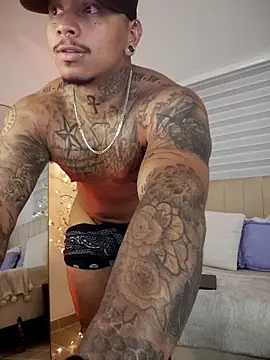 [5 Sep 00:37] Private Show – видео вебкам-модели David_tatto1