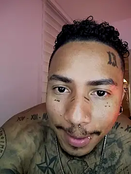 [21 Sep 22:43] Private Show – видео вебкам-модели David_tatto1