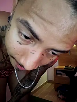 [22 Sep 00:33] Private Show – видео вебкам-модели David_tatto1