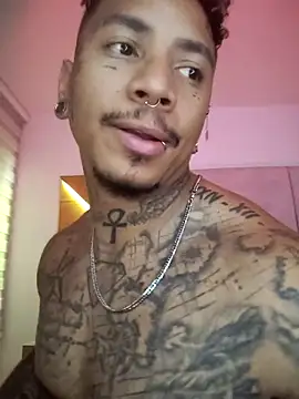 [12 Oct 02:35] Private Show – видео вебкам-модели David_tatto1