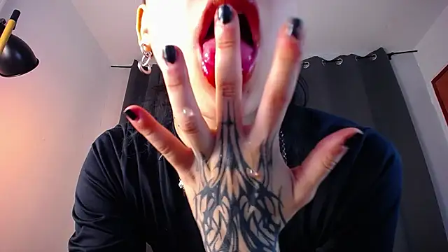 69 hot number fuck me hard no mercy - video by DakariaHills_ cam model