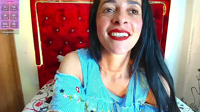 Oil tits - vídeo de la modelo de cam Sophia_k_Rk