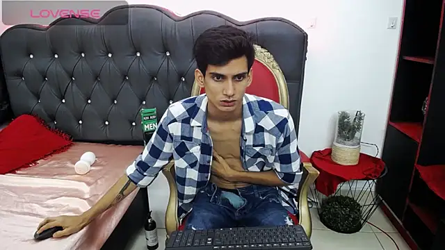 [2 Jul 00:57] Private Show - video by Sebalexis7 cam model