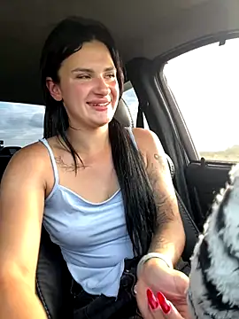 🩷Orgasm from the vibration of lovens in the car 🩷– MiraReach kameramodell videója