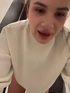 twerk/asshole/squirt🙈 -   วิดีโอโดย MiraReach โมเดลแคม