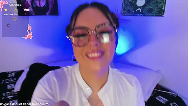 SLOPPY BLOWJOB - video by nicol_ruizz cam model