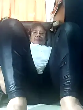 [10 Aug 09:12] Private Show - video by OliviaMorris1 cam model